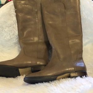 Riding boots Brand New color Taupe